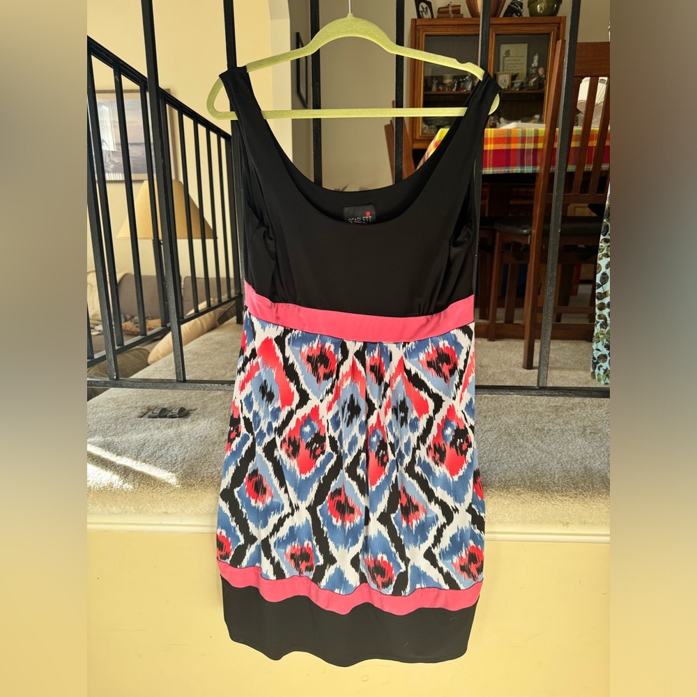 Black/hot pink/blue multicolored sleeveless dress. Size 14. Microfiber/stretch